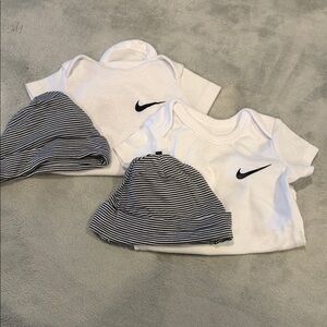 Nike Infant White and Black Apparel Set | 6m